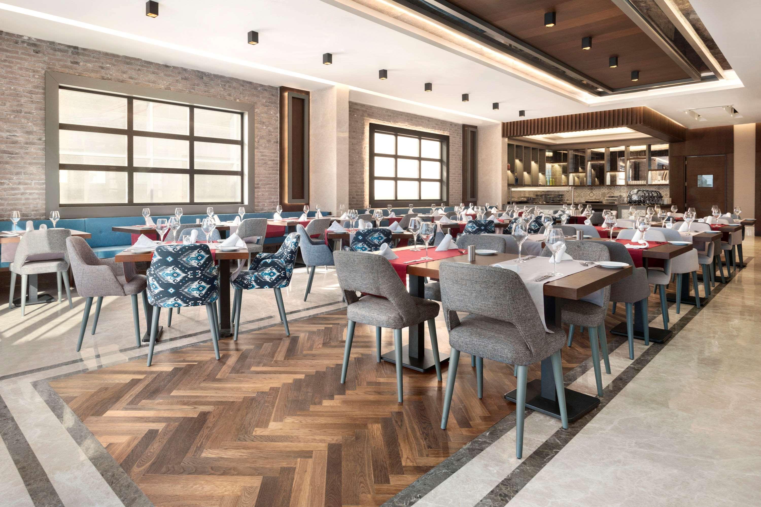 Ramada By Wyndham Nilufer Bursa Exterior foto
