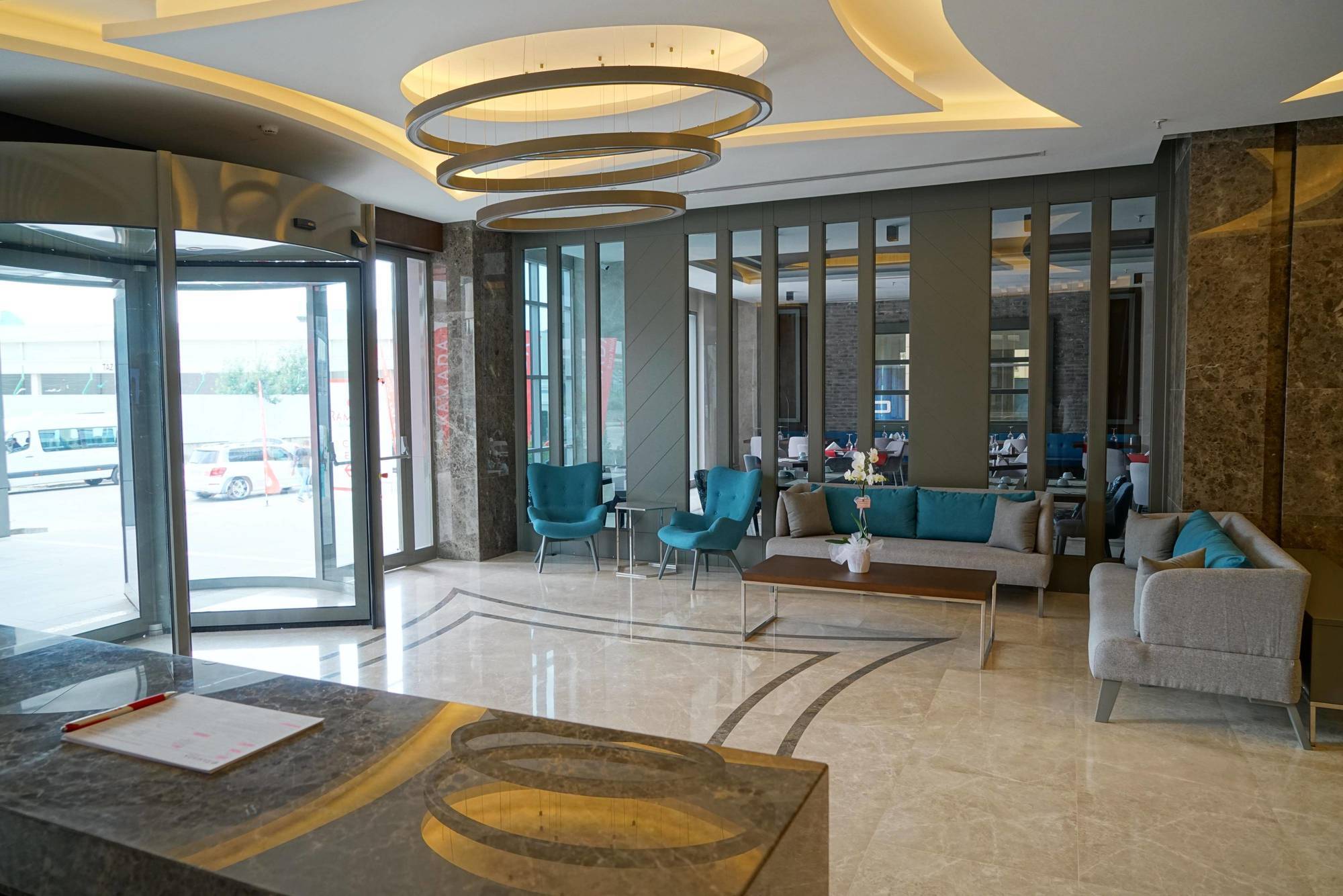 Ramada By Wyndham Nilufer Bursa Exterior foto